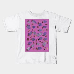 Watercolors strawberries - purple Kids T-Shirt